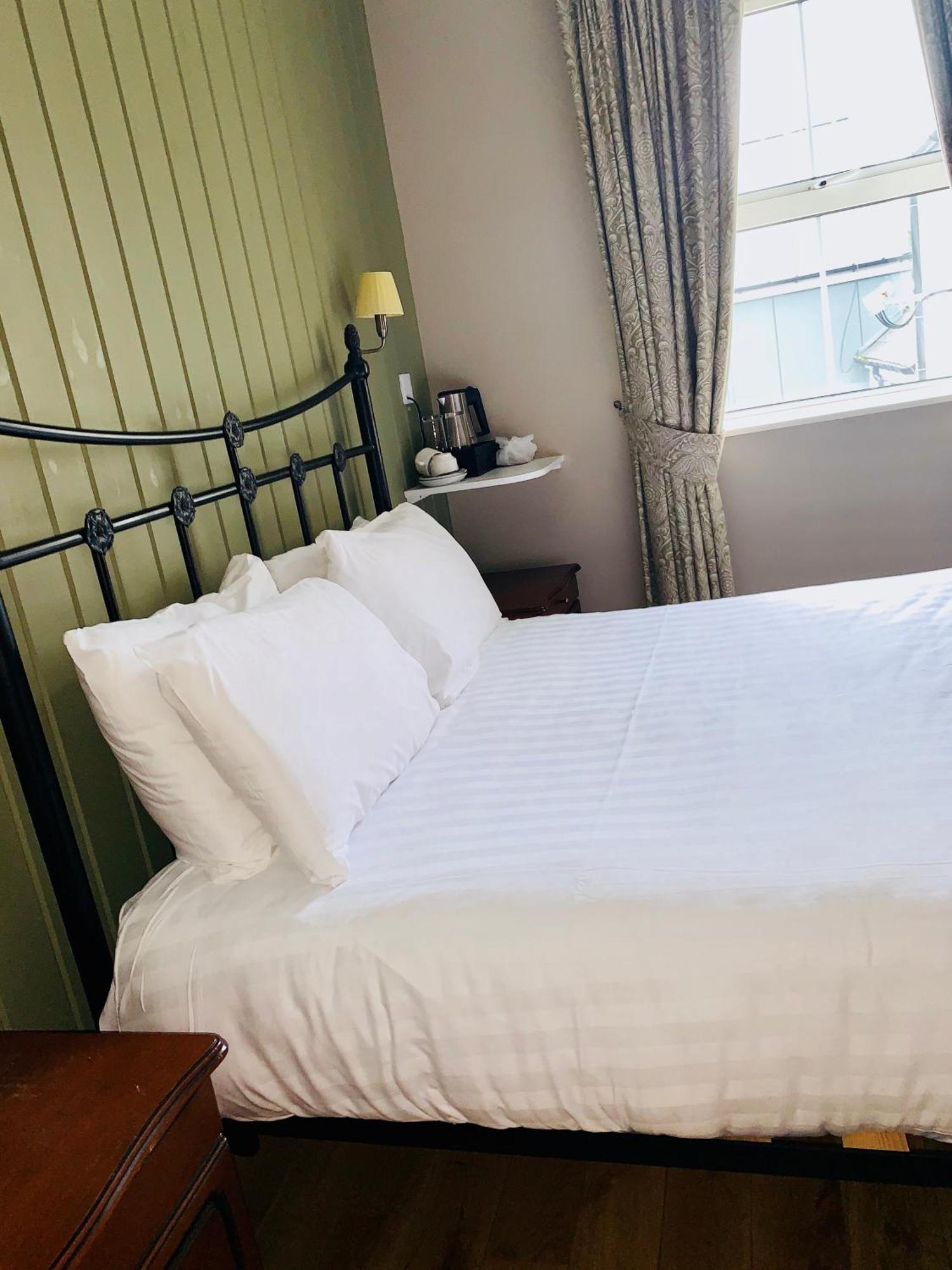 The Highlands Hotel Glenties Habitación foto